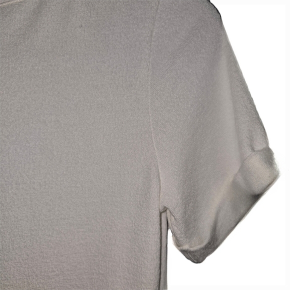 Summer10 Knit Short sleeve Blouse White w/ Navy Accents - Small - Picture 4 of 8